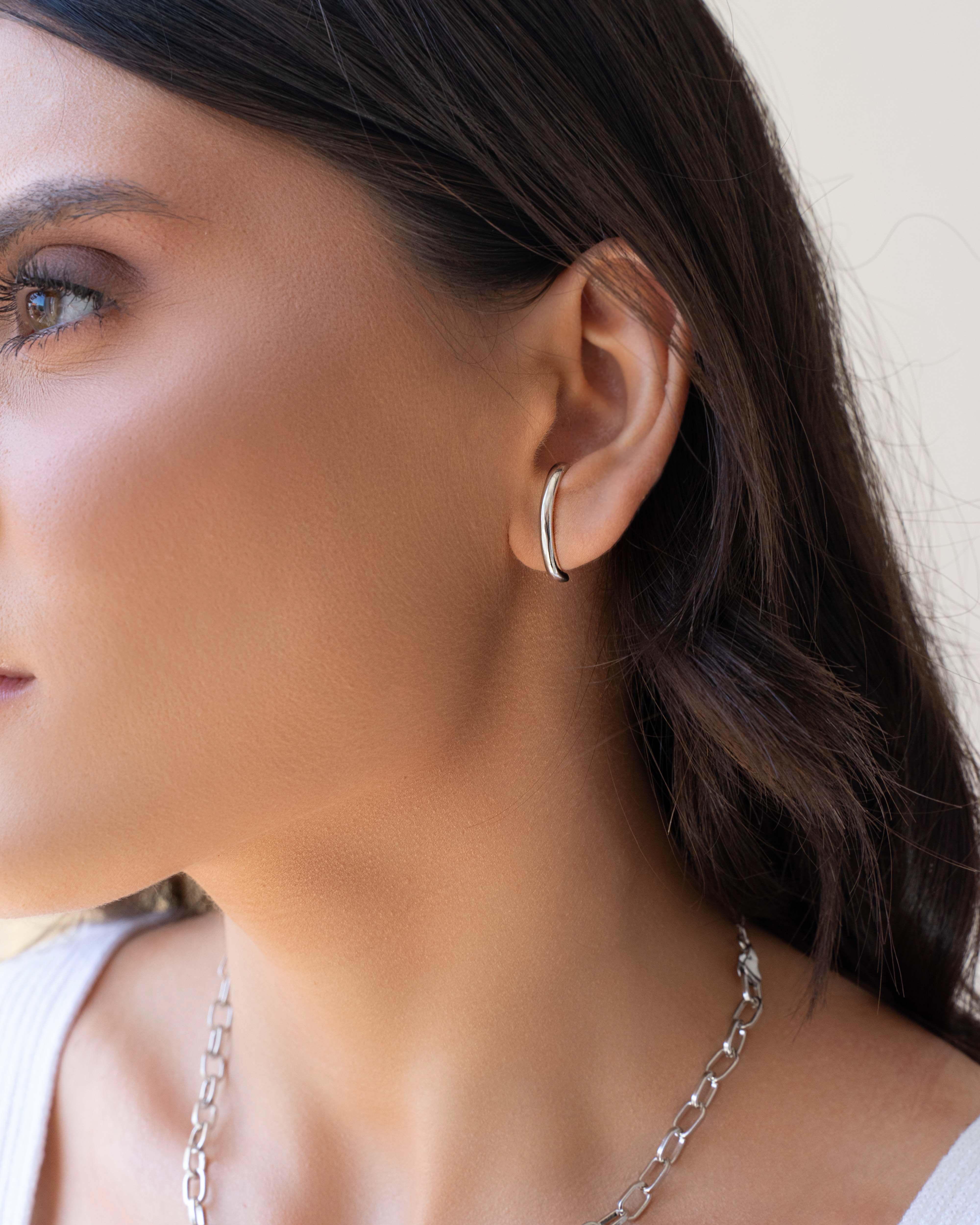 Ear Hook Liso | Dourado