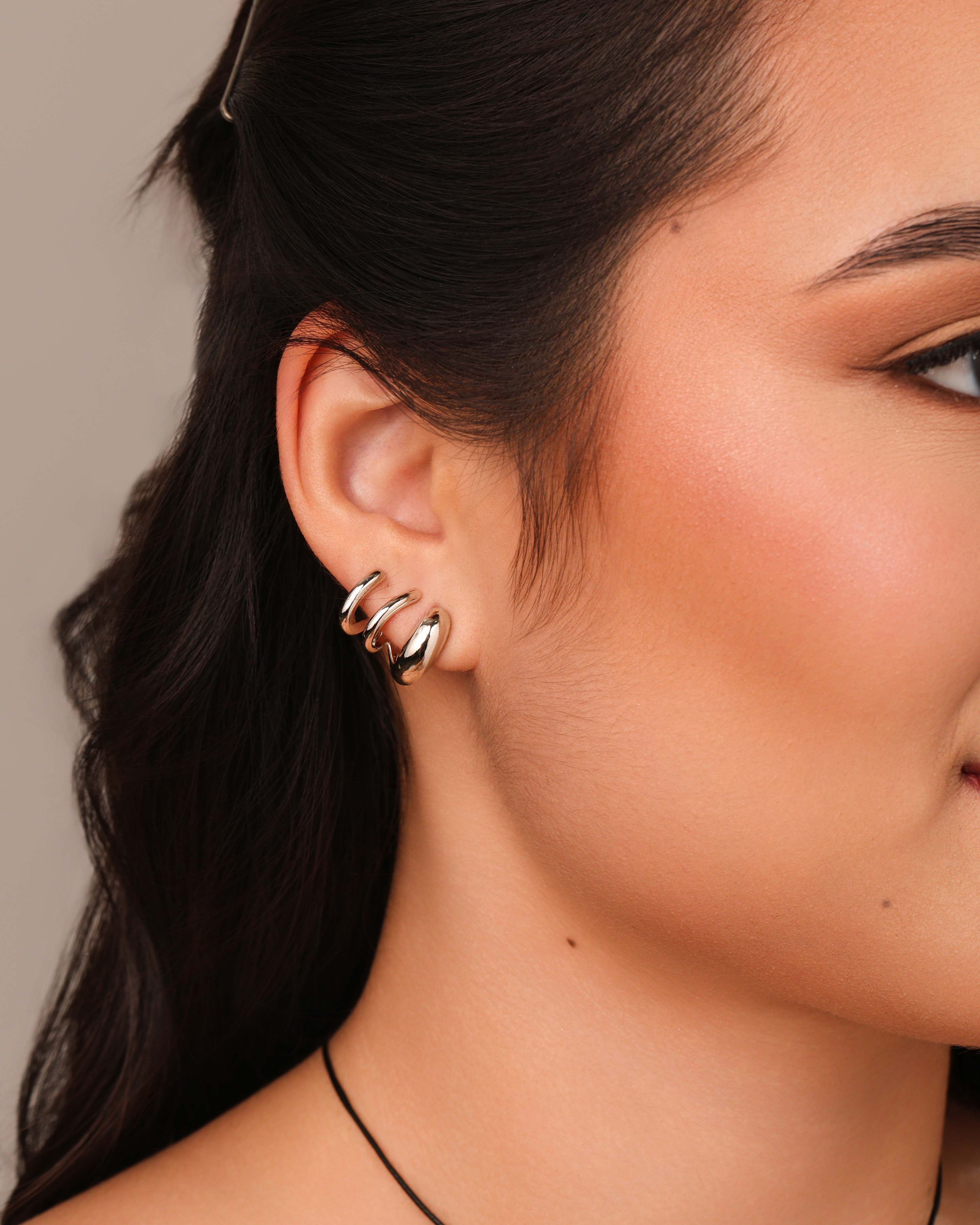 Ear Cuff Três Filetes Lisos | Ródio Branco